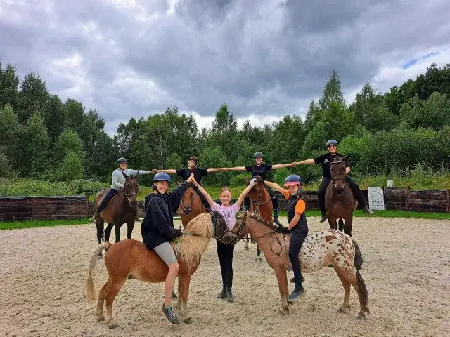 Ośrodek Jeździecki Urok Niestępowo konie krajobraz Kaszuby
